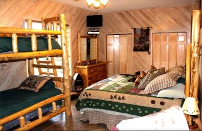 Spacious Vacation Rental with Stunning Views near Woodville, Mississippi - Woodville, Mississippi - glamping.directory