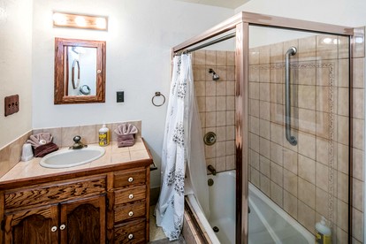 Embrance Nature in this Outstanding Cabin in El Portal, California - El Portal, California - glamping.directory