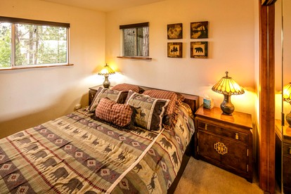 Embrance Nature in this Outstanding Cabin in El Portal, California - El Portal, California - glamping.directory