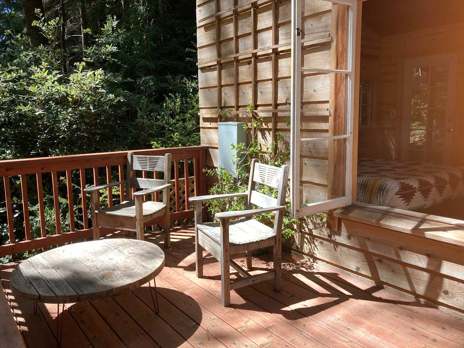 Woods by the Sea Ashram - Albion, California - glamping.directory