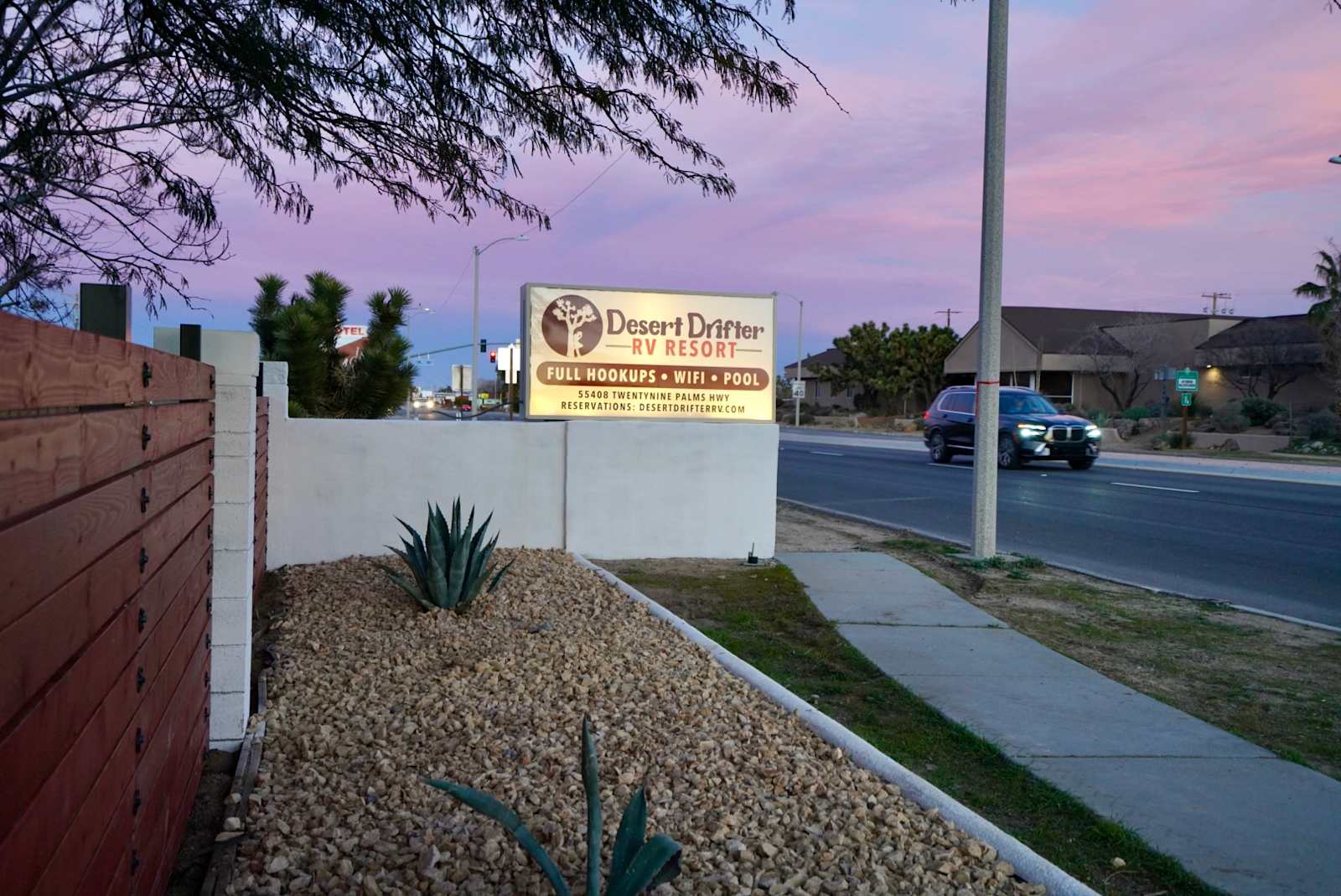 Desert Drifter RV Park-Joshua Tree - Yucca Valley, California - glamping.directory