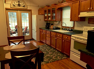 Elegant Farmhouse Cottage Rental with Private Pond near Mohican State Park, Ohio - Perrysville, Ohio - glamping.directory