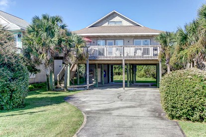 Modern Cottage Rental with Ocean Views in Fernandina Beach, Florida - glamping.directory