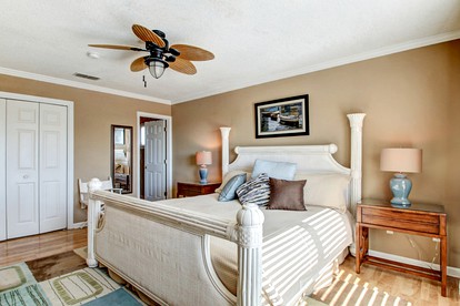 Modern Cottage Rental with Ocean Views in Fernandina Beach, Florida - Fernandina Beach, Florida - glamping.directory