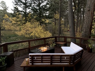 My Story | King Bed - Peaceful Cabin Retreat in Story, WY - Story, Wyoming - glamping.directory