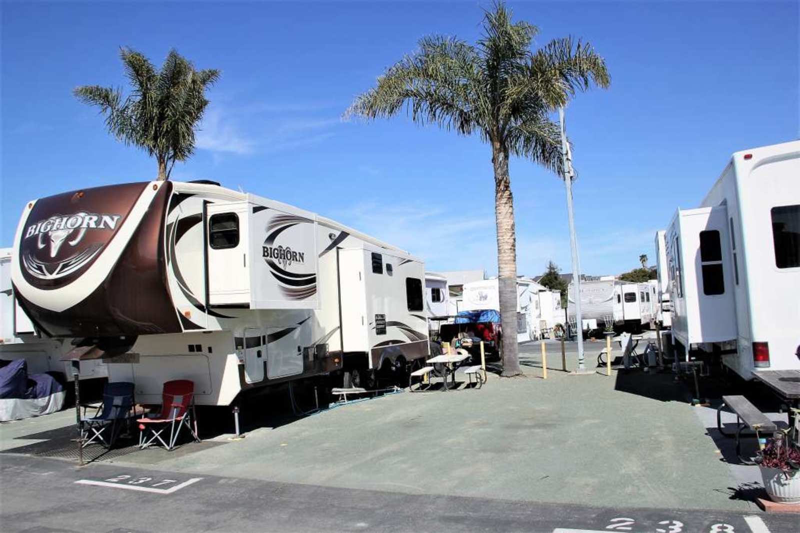 Holiday RV Park - Pismo Beach, California - glamping.directory