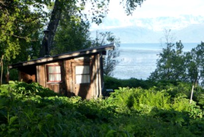 Picturesque Cabin Rental for a Romantic Getaway near Kachemak, Alaska - Homer, Alaska - glamping.directory
