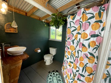 Picturesque Equipped Yurt with Porch Ideal Relaxation in Hawaii - Kapaau, Hawaii - glamping.directory