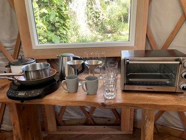 Picturesque Equipped Yurt with Porch Ideal Relaxation in Hawaii - Kapaau, Hawaii - glamping.directory