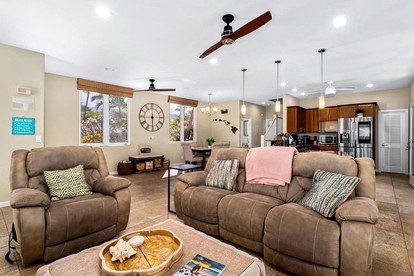 Incredible Luxury Beach House with Pool, Hot Tub, and Ocean Views in Kailua-Kona, Big Island, Hawaii - Holualoa, Hawaii - glamping.directory