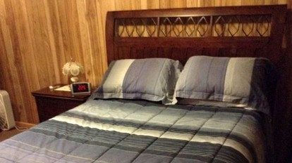 Family-Friendly Cabin Rental near Mirror Lake in Lake Placid, New York - Lake Placid, New York - glamping.directory
