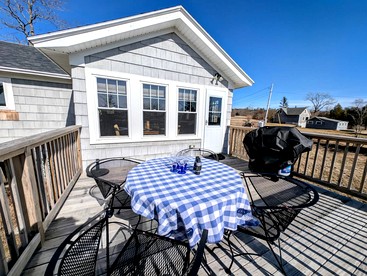 Picturesque Waterfront Cottage with Waterfall Views, Fireplace & Deck, Near Acadia National Park in Gouldsboro, Maine - Gouldsboro, Maine - glamping.directory