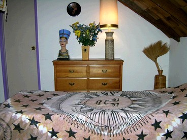 Lovely Cabin Retreat Ideal for Romantic Escape in Geyserville, California - Geyserville, California - glamping.directory
