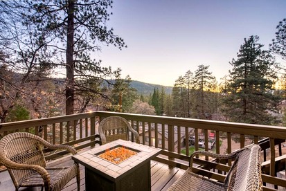 Mountain Magic: Cabin in an Unbeatable Location near Big Bear Lake - San Bernardino, California - glamping.directory