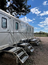 Luxurious Safari Tent, Amazing for Glamping Vacations near Seguin, Texas - Seguin, Texas - glamping.directory