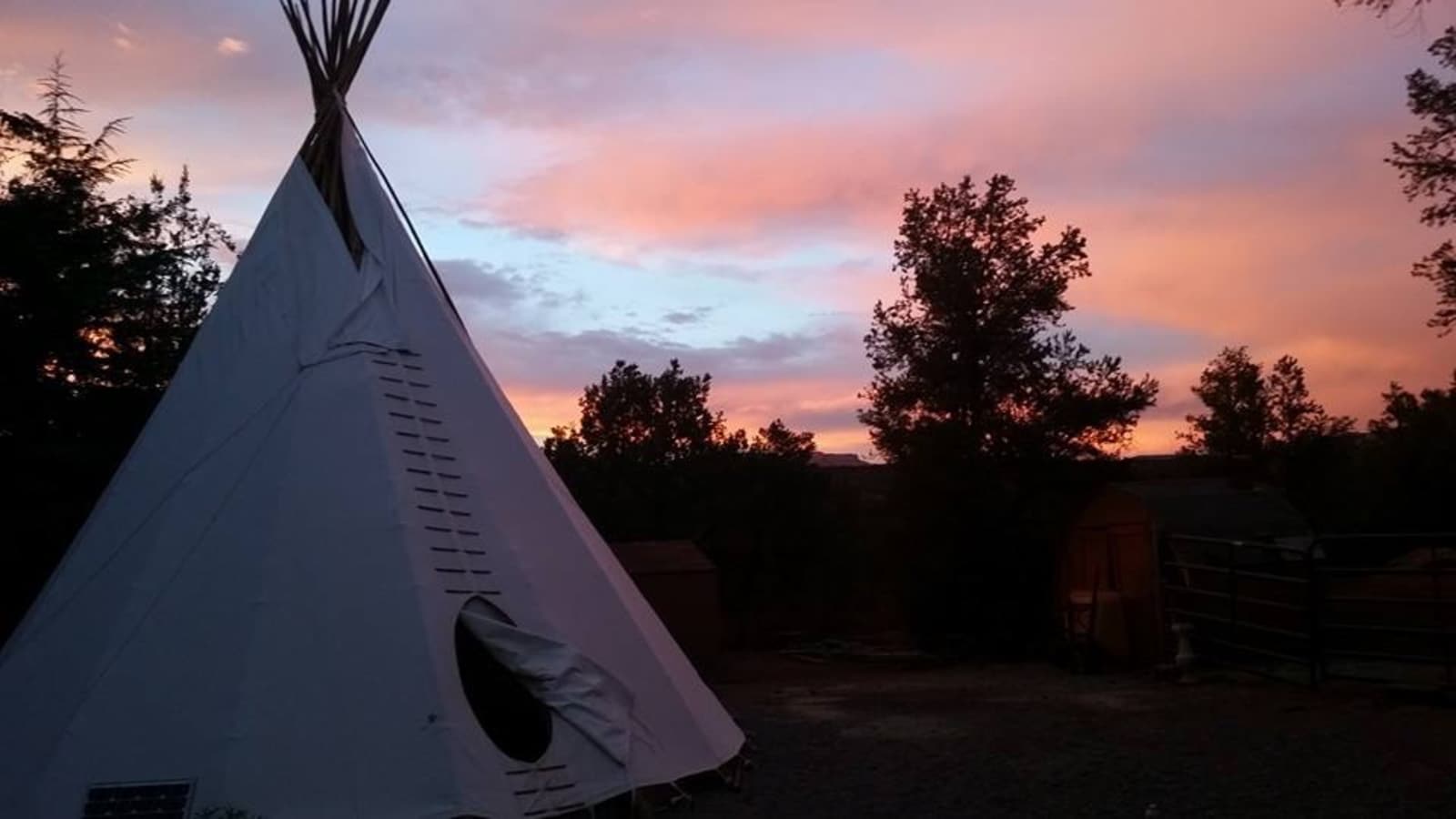 Sedona's Most Visited Bnb! - Sedona, Arizona - glamping.directory