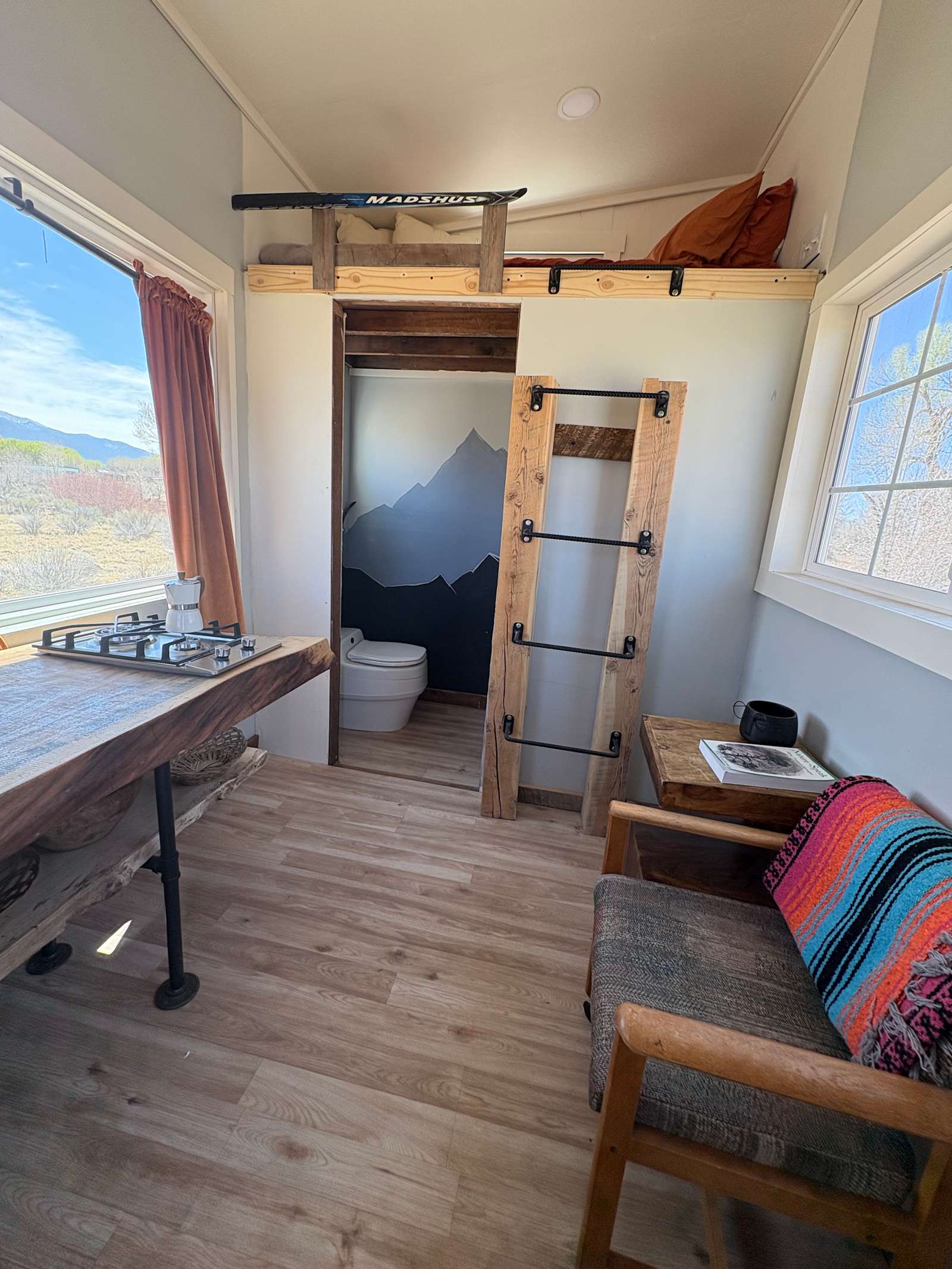 Little Cabin Under Big Stars - Crestone, Colorado - glamping.directory