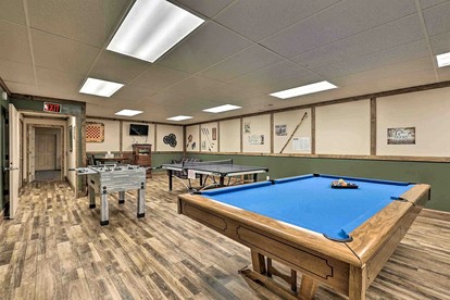 Modern Chic Cabin with Game Room and Hiking Trails in North Carolina - Deep Gap, North Carolina - glamping.directory