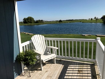 Two-Bedroom Countryside Getaway on a Rustic Retreat in Northern Missouri - Lawson, Missouri - glamping.directory
