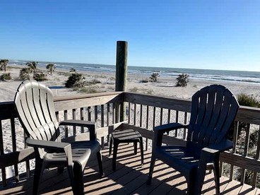 Cute Rustic Beach House with Gorgeous Water Views and Direct Beach Access on Little Gasparilla Island, Florida - Placida, Florida - glamping.directory