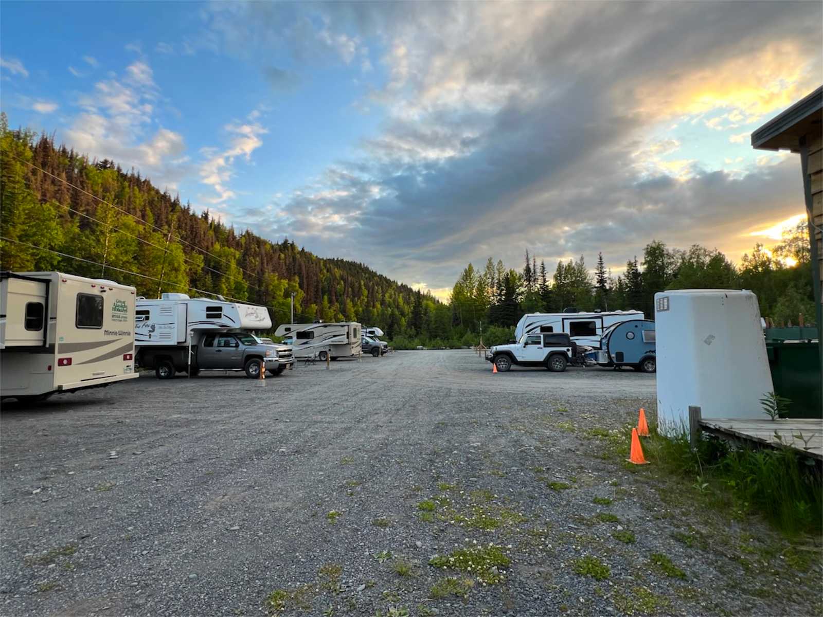 Float-n-Fish Campground - Cooper Landing, Alaska - glamping.directory