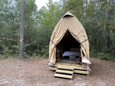 Cozy Luxury Canvas Cabin with Private Fire Pit and Outdoor Grill Near Branchville, South Carolina - Branchville, South Carolina - glamping.directory