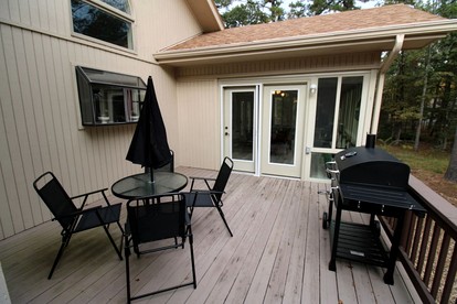 Peaceful Family Retreat with Game Room and Fire Pit near Lakes and Golf Courses in Hot Springs Village, Arkansas - Hot Springs Village, Arkansas - glamping.directory