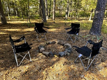 Peaceful Family Retreat with Game Room and Fire Pit near Lakes and Golf Courses in Hot Springs Village, Arkansas - Hot Springs Village, Arkansas - glamping.directory