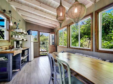 Stunning Tree House near Austin, Texas - Spicewood, Texas - glamping.directory