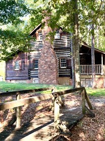 Perfect Couple's or Solo Getaway: 1840s Log Cabin, Claxton, GA - Claxton, Georgia - glamping.directory