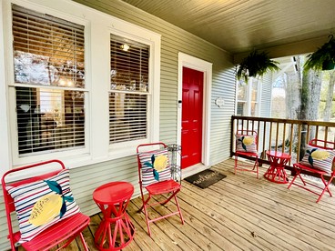 Quaint Cute Cottage Fully Equipped in Louisiana - Lafayette, Louisiana - glamping.directory