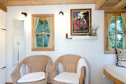 Adorable Rural Tiny House Rental on the Puget Sound in Olympia, Washington - Olympia, Washington - glamping.directory