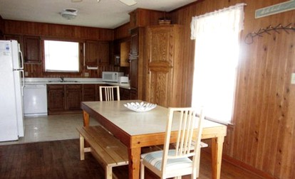 Beachfront Vacation Rental with Stunning Ocean Views in Hatteras, North Carolina - Hatteras, North Carolina - glamping.directory