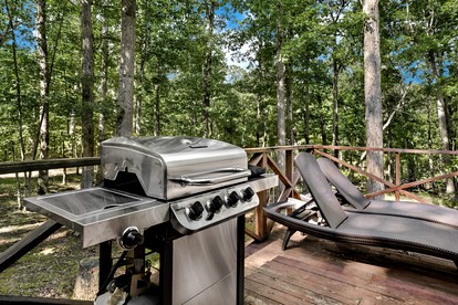 River Access Cabin with Hot Tub, Fire Pit and Kayaks for the Perfect Getaway in Rock Gap, WV - Rock Gap, West Virginia - glamping.directory