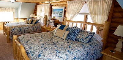 Rustic Family Getaway Rental on a Wolf Sanctuary near Bozeman, Montana - Bozeman, Montana - glamping.directory