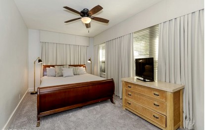 Charming Retreat with a Poolside Porch near Tampa, Florida - Indian Rocks Beach, Florida - glamping.directory
