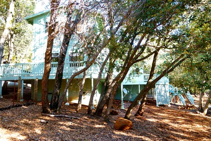 Pet-Friendly Cabin in Julian for Weekend Getaways in California - glamping.directory