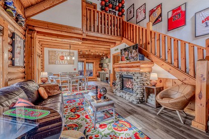 Wonderful Cabin with Spa and Equipped Deck in Tennessee - glamping.directory