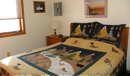 Cozy Lake Cabin Rental near the Porcupine Mountains in Michigan - Silver City, Michigan - glamping.directory