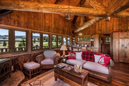 Marvelous Tower Rental in Ennis, Montana - Fantastic Family Glamping Vacation Spot near Virginia City - Ennis, Montana - glamping.directory