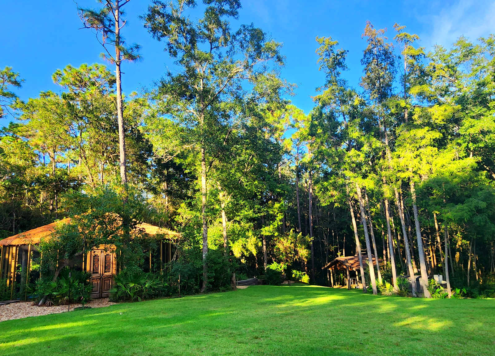 Sandy Creek Resort - Elberta, Alabama - glamping.directory