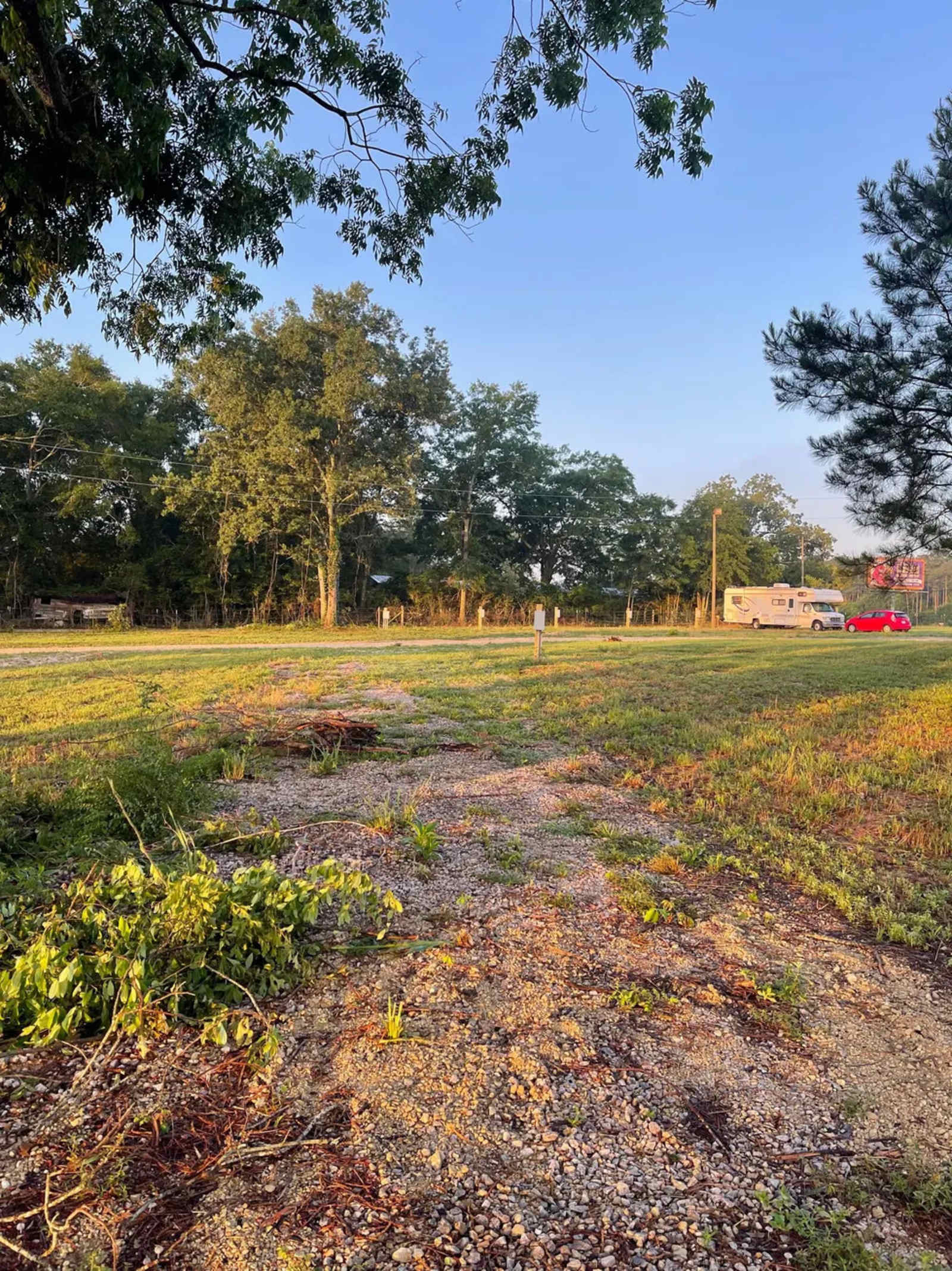 Wiregrass RV Park - Fort Rucker, Alabama - glamping.directory