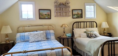 Lovely Cottage on Farm near Shenandoah National Park, Virginia - Sperryville, Virginia - glamping.directory