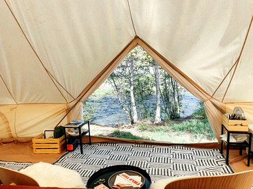 Cozy Safari Tent on the Pecos River, Perfect for Intimate Glamping Escapes in New Mexico - Pecos, New Mexico - glamping.directory