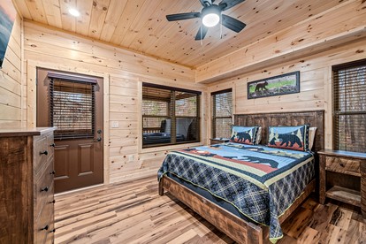 Movie Magic and Mountain Views: Family Cabin in Sevierville with Deck Hot Tub - Sevierville, Tennessee - glamping.directory