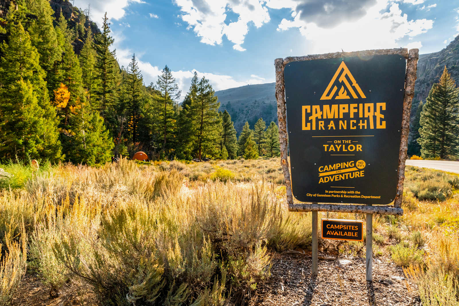 Campfire Ranch on the Taylor - glamping.directory