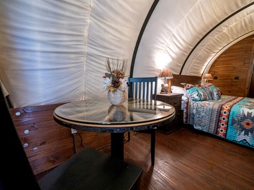 Cozy Covered Wagon for a Unique Glamping Experience in Beaumont, Kansas - Beaumont, Kansas - glamping.directory