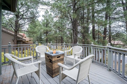 Gorgeous Vacation Rental with Game Room and Serene Backyard in Flagstaff, Arizona - Flagstaff, Arizona - glamping.directory