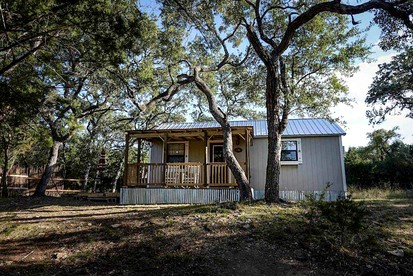 Rustic Dog-Friendly Cabin with Private Deck and Hot-Tub in Texas - Wimberley, Texas - glamping.directory