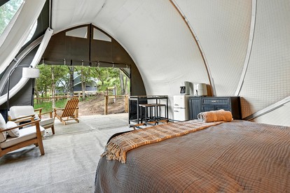 Secluded Boutique Glamping Retreat with Forest Views Near Mount Rushmore, Black Hills SD - Hermosa, South Dakota - glamping.directory